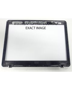 Toshiba Satellite U400 U405 Series Replacement Laptop laptop LCD Bezel A000020480 USED